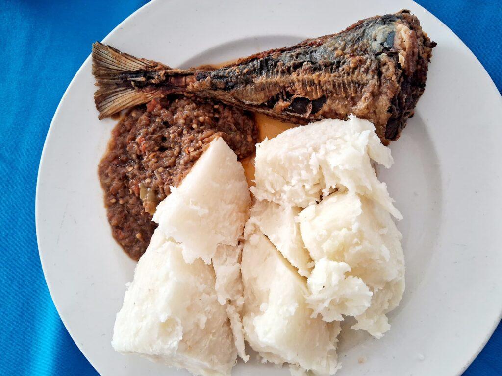 Igname au poisson frid 